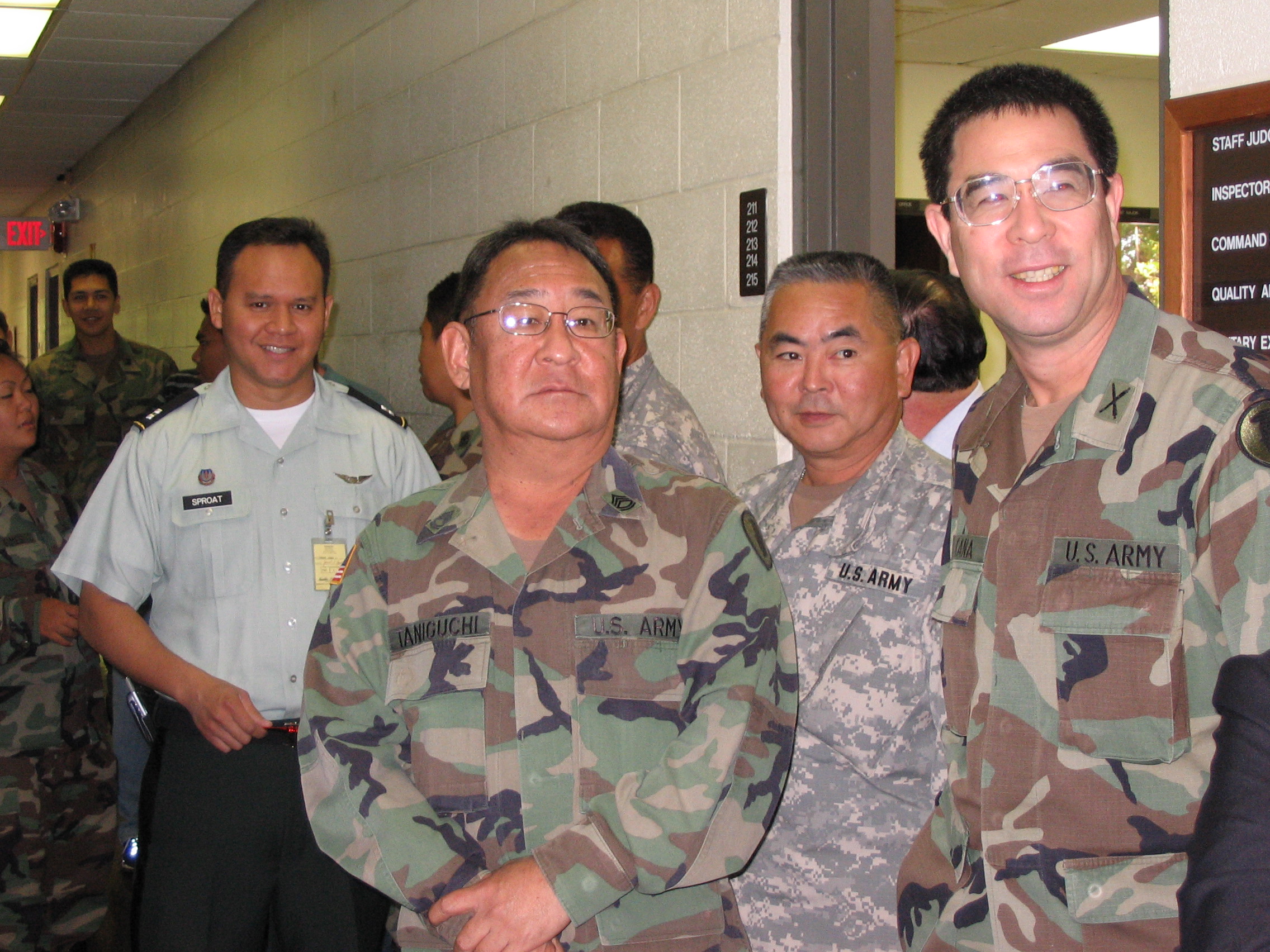 Check Six – 2005: HING Christmas Tree Decorating 1