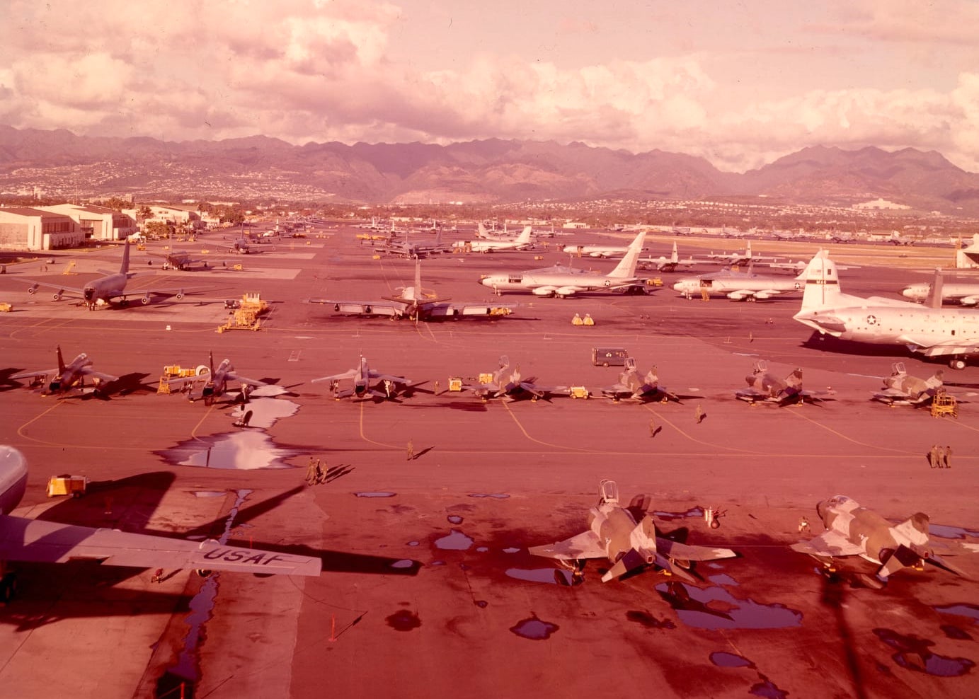 Check Six – 1968: Hickam AFB Flightline