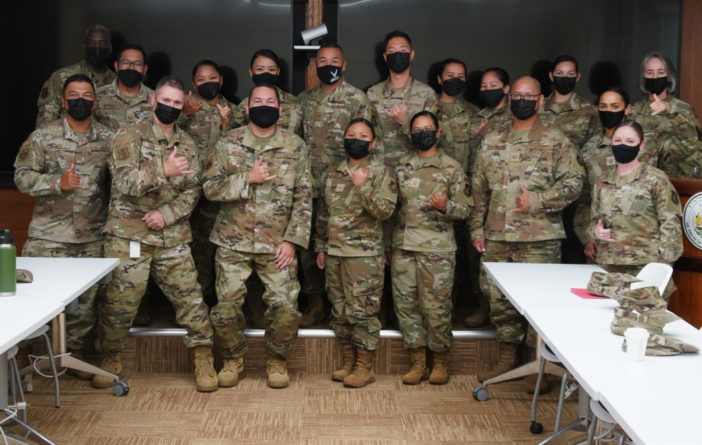 Senior Enlisted Advisor to the Chief of The National Guard Bureau Tony L. Whitehead visited Soldiers and Airmen of the Hawai‘i National Guard, receiving a HIANG “101” Brief from Chief MSgt. Costa, as well as a recruiting brief from the A1R Team.
