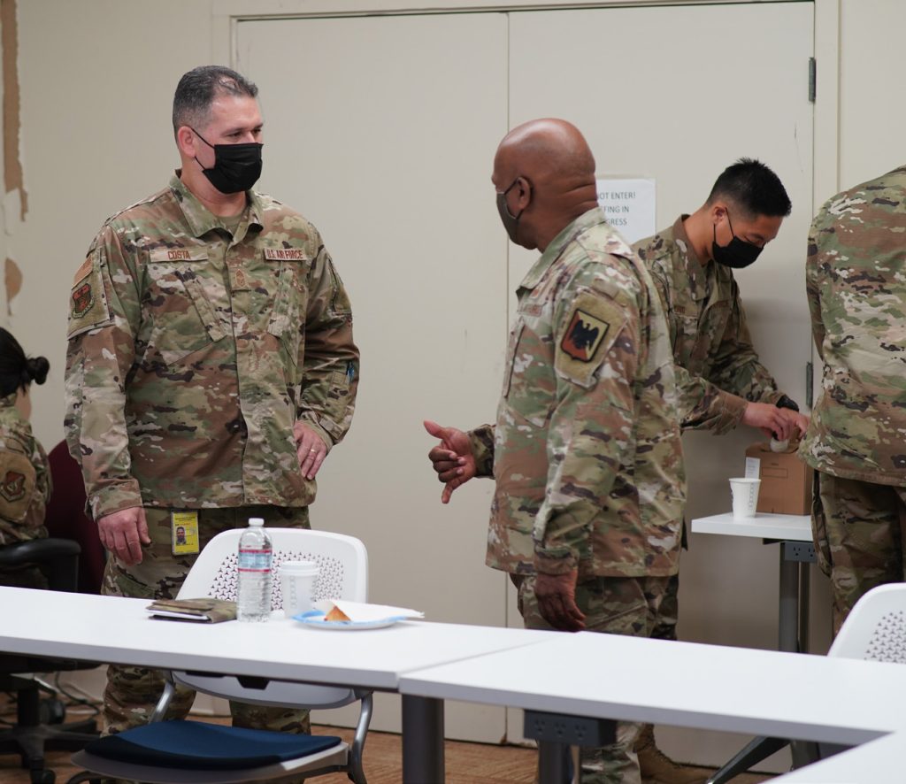 Senior Enlisted Advisor to the Chief of The National Guard Bureau Tony L. Whitehead visited Soldiers and Airmen of the Hawai‘i National Guard, receiving a HIANG “101” Brief from Chief MSgt. Costa, as well as a recruiting brief from the A1R Team.