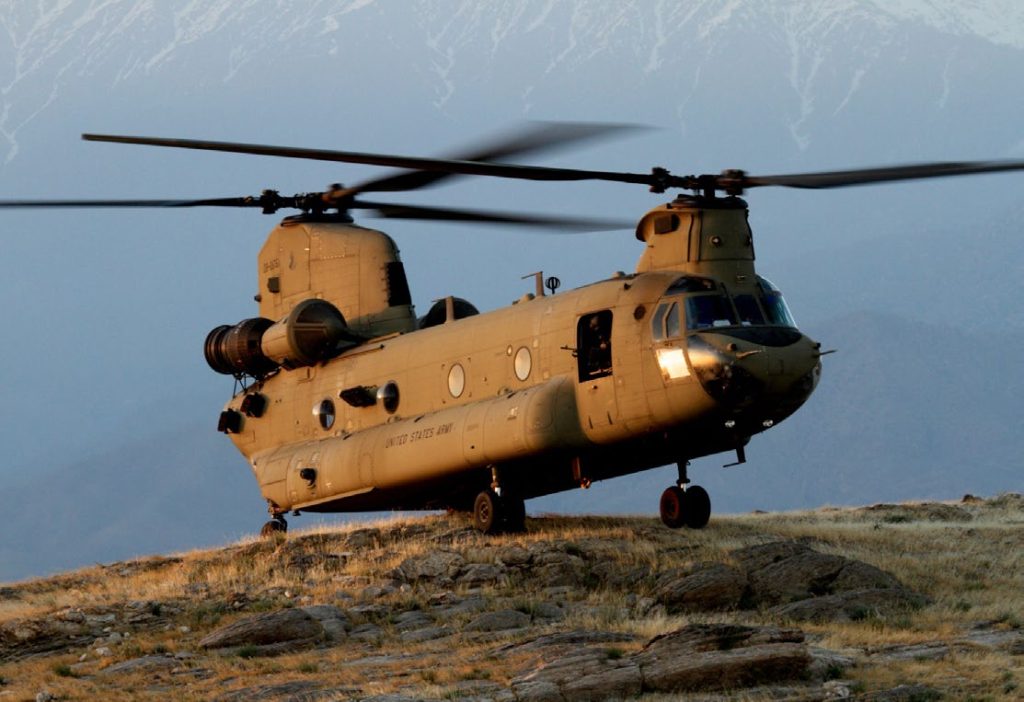 Hawaii Army National Guard Unit Receives Army Aviation Unit of The Year Award