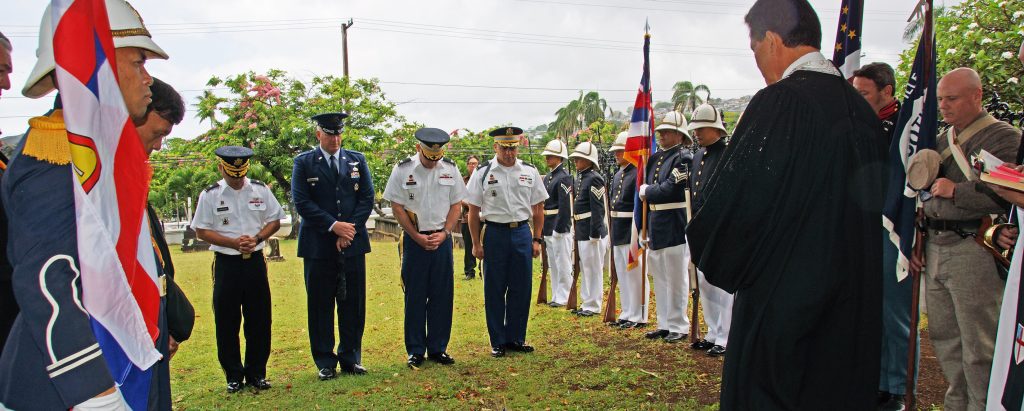 Present, former Hawaii Guard Soldier, Airmen help at the American Civil War Memorial Day Commemorative, May 17, at Oahu Cemetery