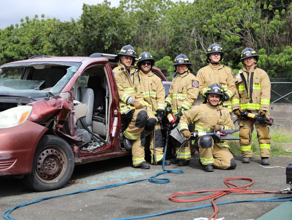 Hawai‘iʻs 297th Engineer Detachment Firefighting Team Conduct Mission Essential Training with Joint Base Lewis-McChord Observer Coach Trainer