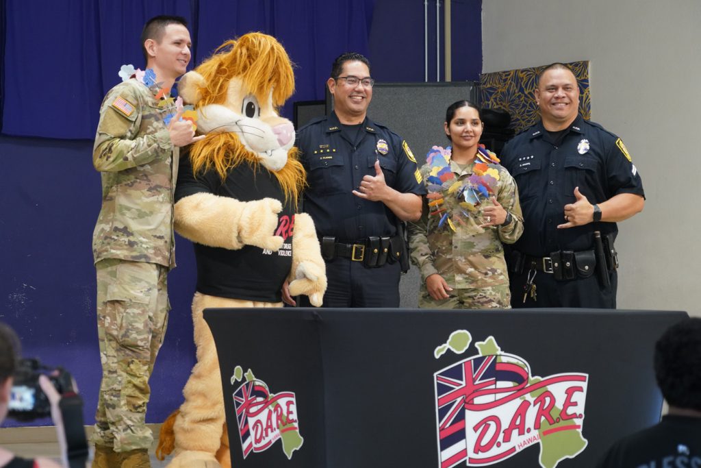 In a joint effort with the Honolulu Police Department, the Hawai‘i National Guard Counter Drug program recently graduated it first Drug Abuse Resistance Education (D.A.R.E) program graduated 80 5th Grade students from Kauluwela Elementary School.