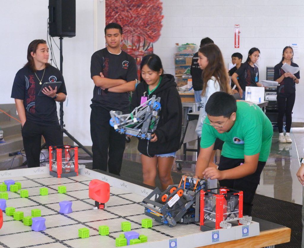 Hawai‘i STARBASE program fields four teams at VEX state championship