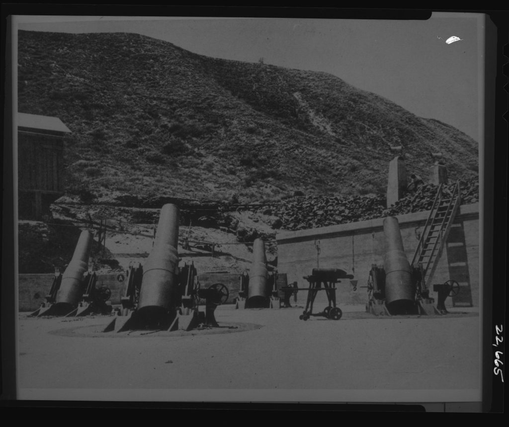 Mortars at Fort Ruger. 1906.
