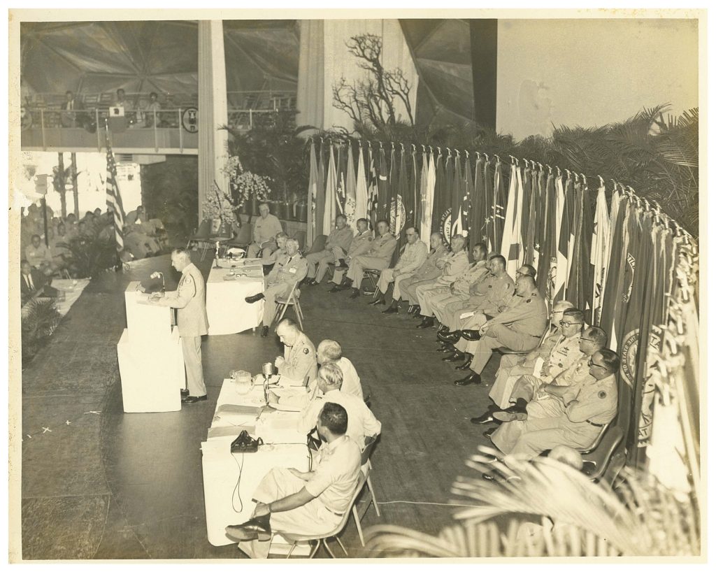 95-514-850-5/GP-60 Hawaii General I. D. White, Commander in Chief U. S. Army Pacific Address Members of the National Guard Association During the 82nd General Conference, which is being held at the Kaiser Dome, Hawaiian Village, Honolulu, Hawaii 10 October 1960 Photo by MSGT Al Chang U.S. Army Fort Shafter, Hawaii