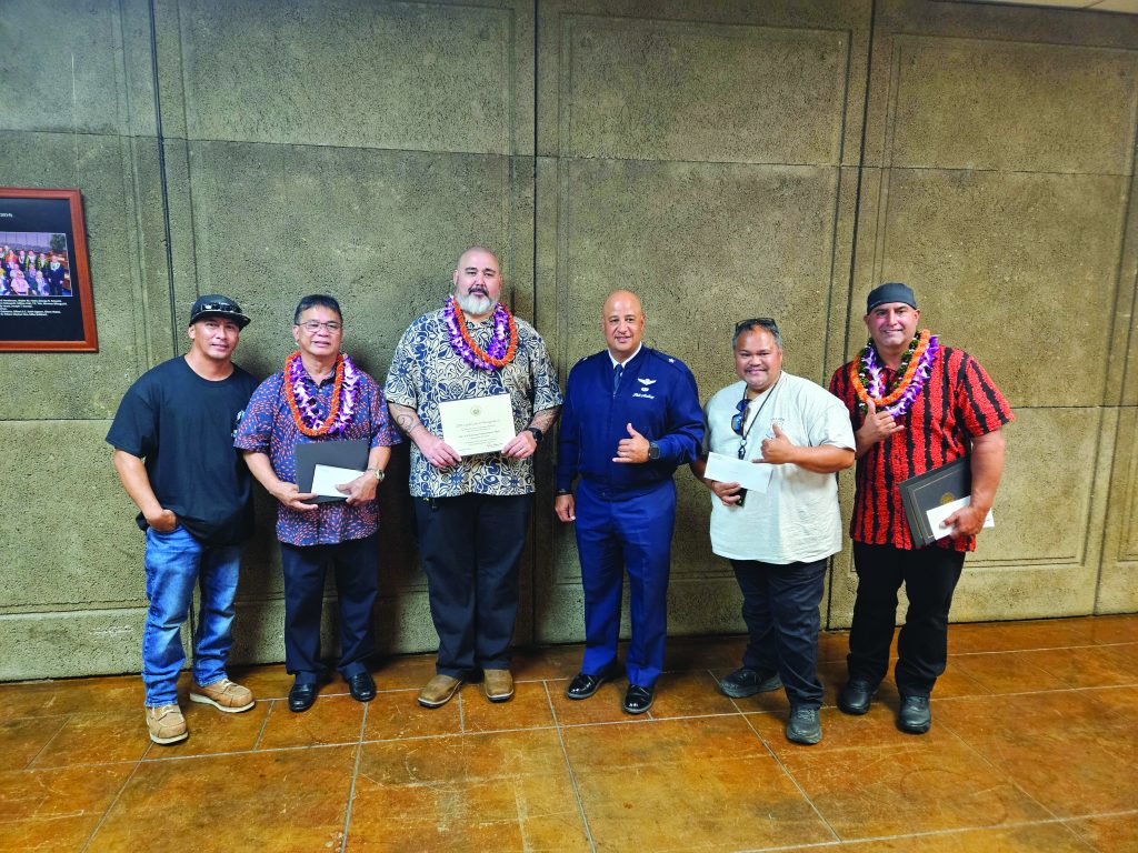 Hawai‘i Department of Defense Incentive Service Awards winners attend Governor’s Award Ceremony