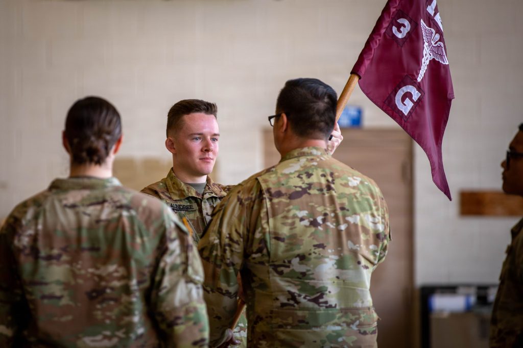 Capt. Sarah-Anne Jordan relinquished command of Detachment 1, Company G, 3rd Battalion, 126th Aviation Regiment (Det 1 Co G 3-126th AVN) to 1st Lt. Alexander Laundree during a change of command ceremony at Wheeler Army Airfield on Feb. 1, 2026. The unit’s mission includes medical resupply, transportation of medical personnel, sling load and rescue hoist operations for supporting units.
