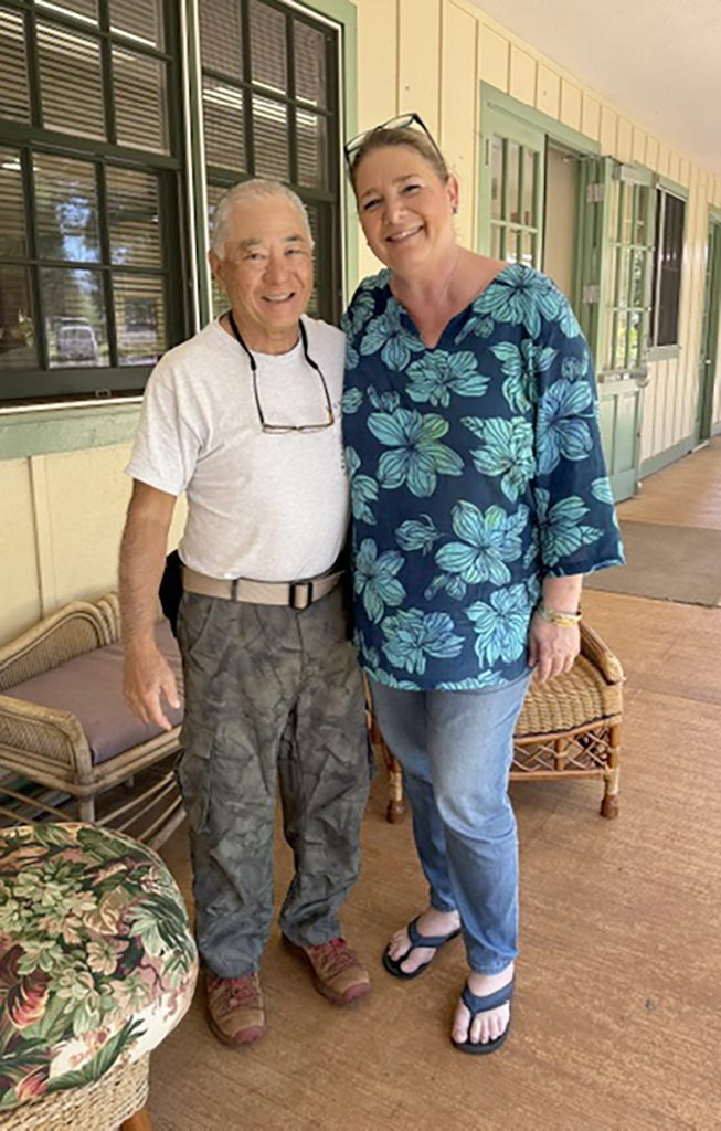Karen Mahoe of OVS with U.S. Air Force veteran Bradford Oshiro. (Photos by Darren Eugenio)